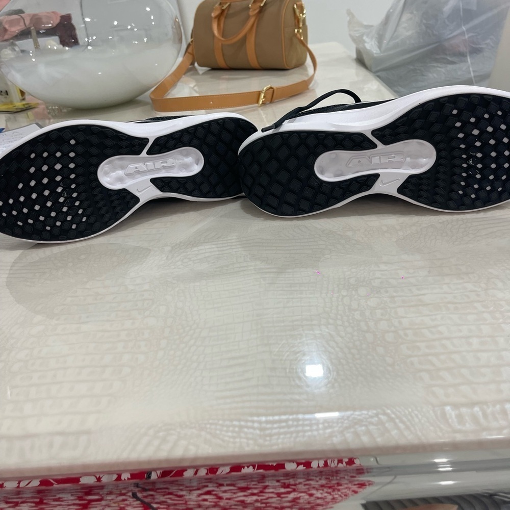Nike Air Black and White Sneakers - Picture 4 of 5
